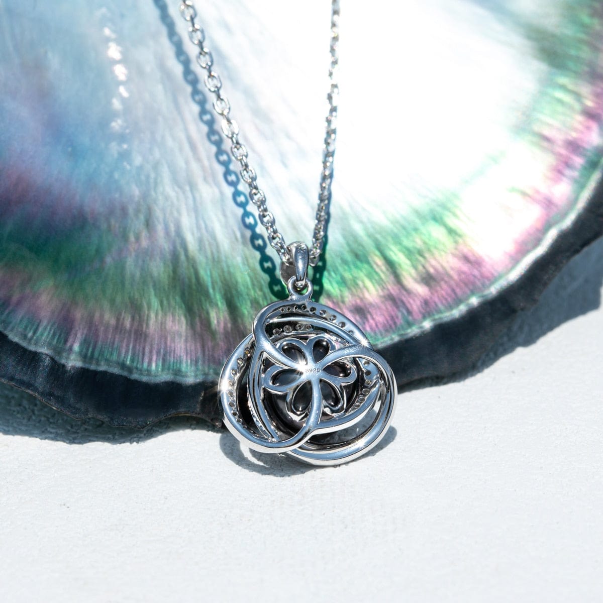 Pendentif Perle de Tahiti Kahu Argent & Moissanites