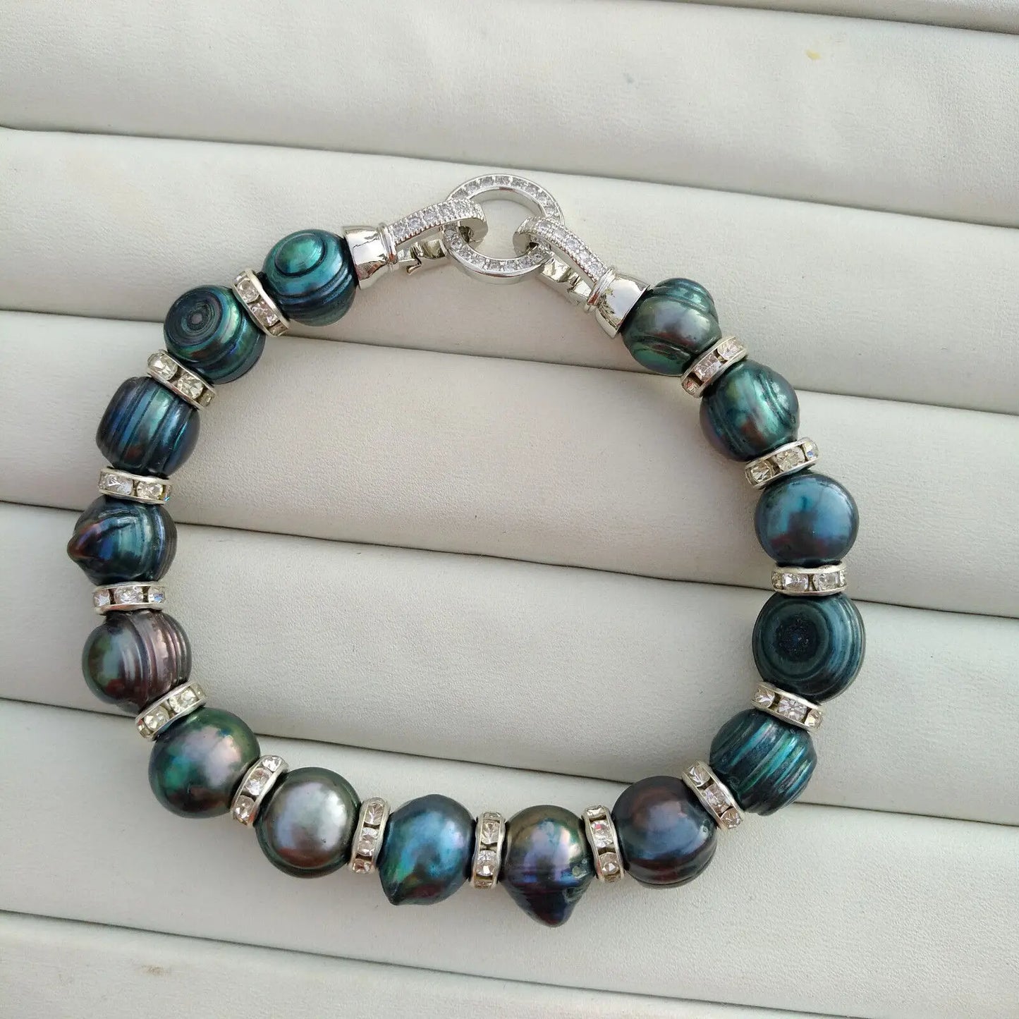 Bracelet en perles de Tahiti
