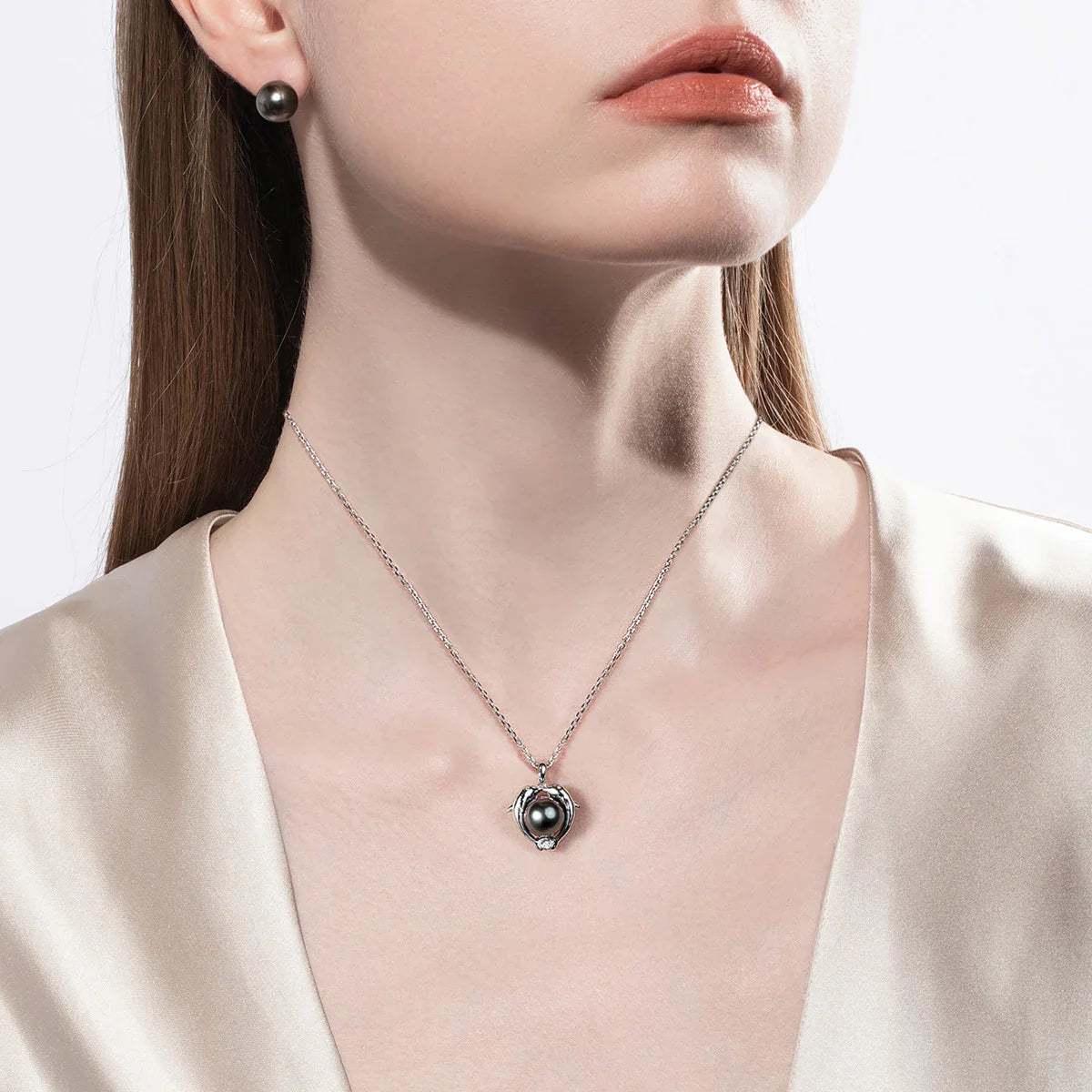 Pendentif Perle de Tahiti Dauphins
